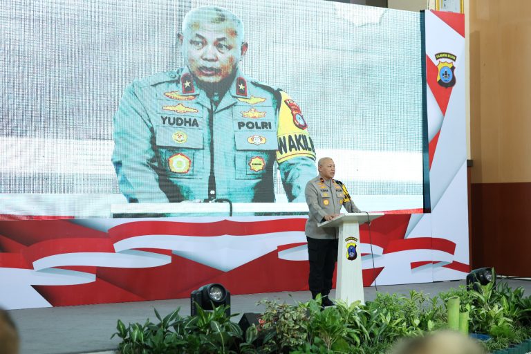 WAKAPOLDA KALSEL DEKLARASI PILKADA DAMAI 2024 DI HSU