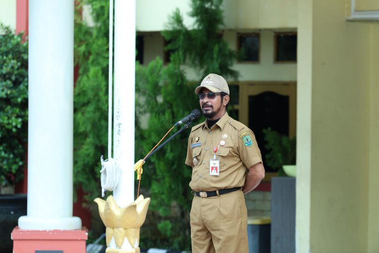 PIMPIN APEL PERDANA TAHUN 2025, PJ BUPATI HSU AJAK ASN TINGKATKAN KINERJA DAN PRESTASI