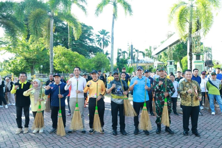 KICK OFF GERAKAN JUM’AT BERSIH HULU SUNGAI UTARA